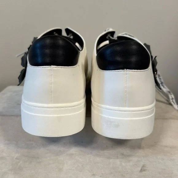 Karl Lagerfeld Women's Paris Crete Flower Sneaker, size 11, NWOT - Picture 8 of 13